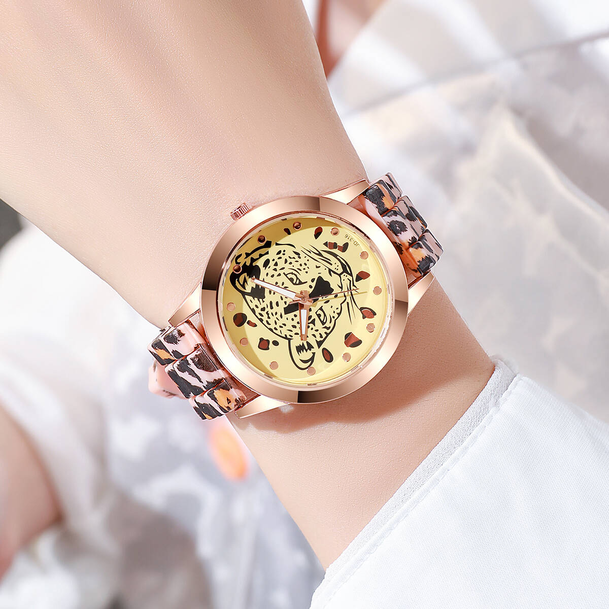 2PCS/Set Fashion Women Watches - Silicone Band Women recensie en prijs